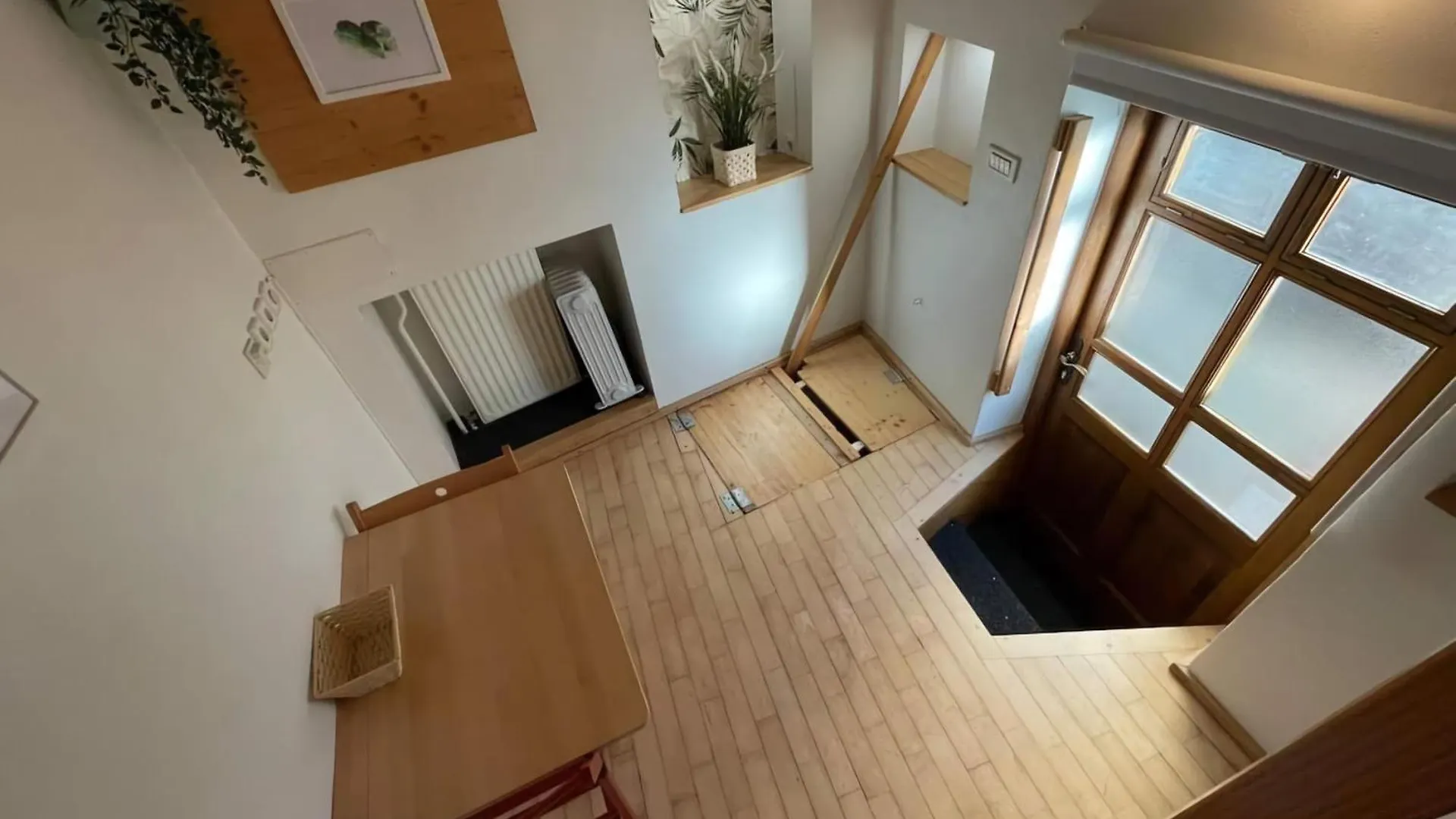 Apartment Small Micro-Treehouse In The Centre Ljubljana
